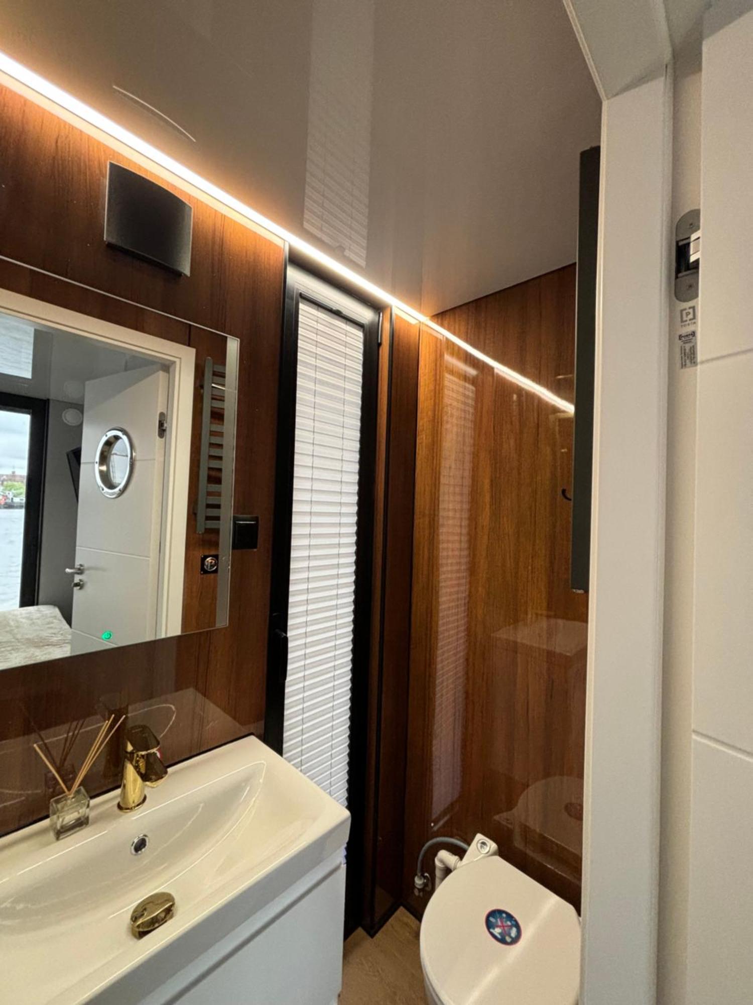 Houseboat Energyapart Stettino Esterno foto